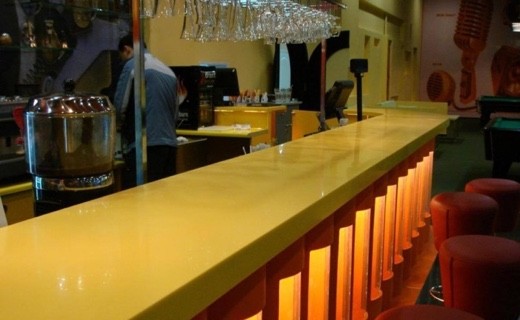 Стойка для бара из искусственного камня Corian Serpentine Green (Dupont, США)