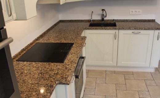 Столешница для кухни из кварцевого агломерата Cambria Canterbury (США)