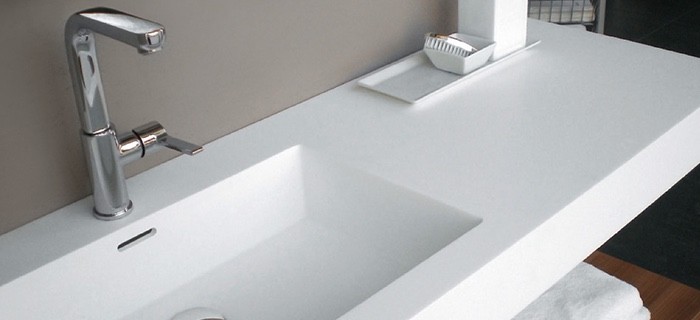 Раковина для ванной комнаты из искусственного камня Corian Designer White (США).